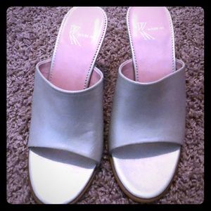 White Mountain shoes size 5.5